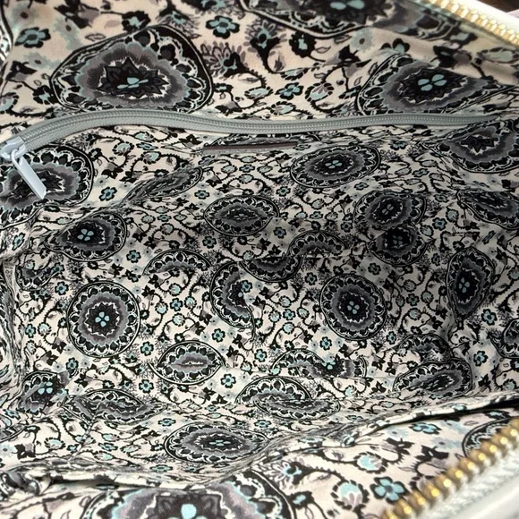 Vera Bradley leather Gallatin carryall Carson - Picture 10 of 10